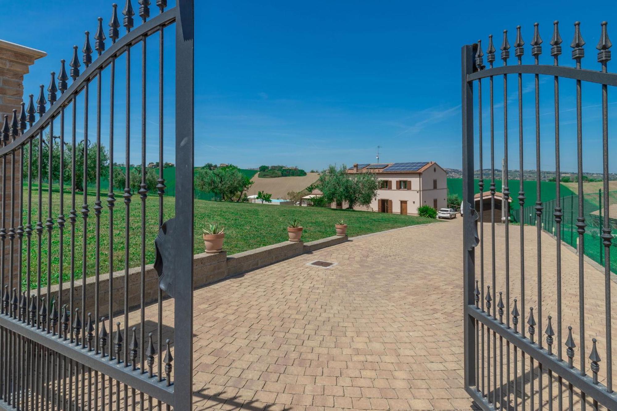 Italian Experience-Villa Clair Fermo megye Kültér fotó